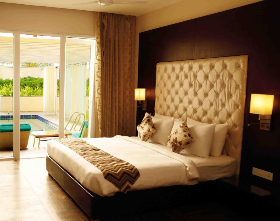 Hotel The Arindum Katni Esterno foto