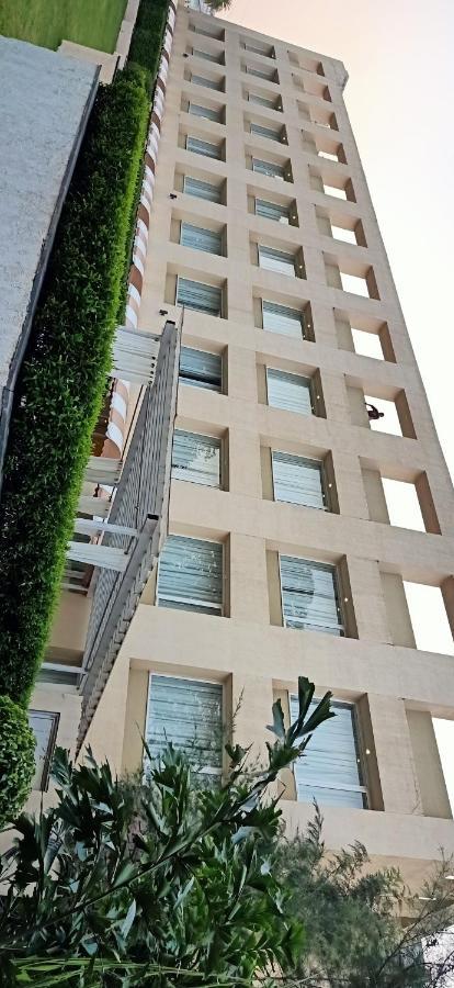 Hotel The Arindum Katni Esterno foto